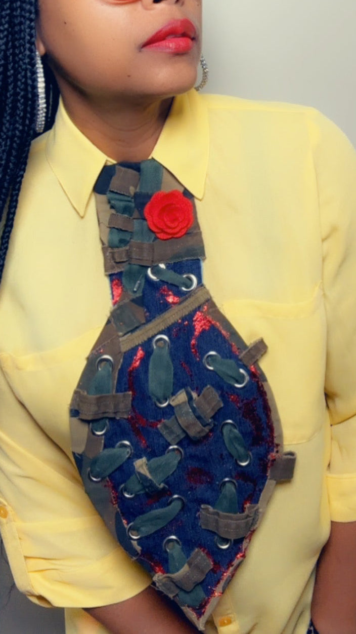 Denim-Cam Tear Drop Neck Tie